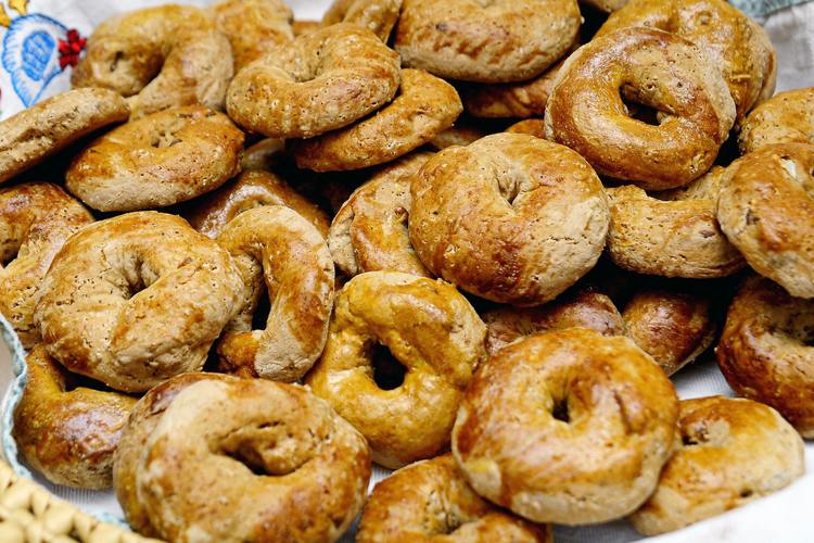 Fresh Out of the Oven Bagels Recipe