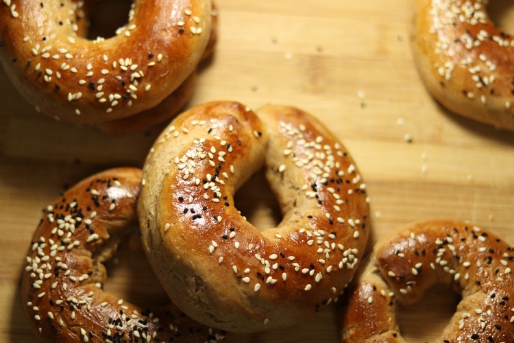 Buttered Bagels with Sesame Seeds Recipe